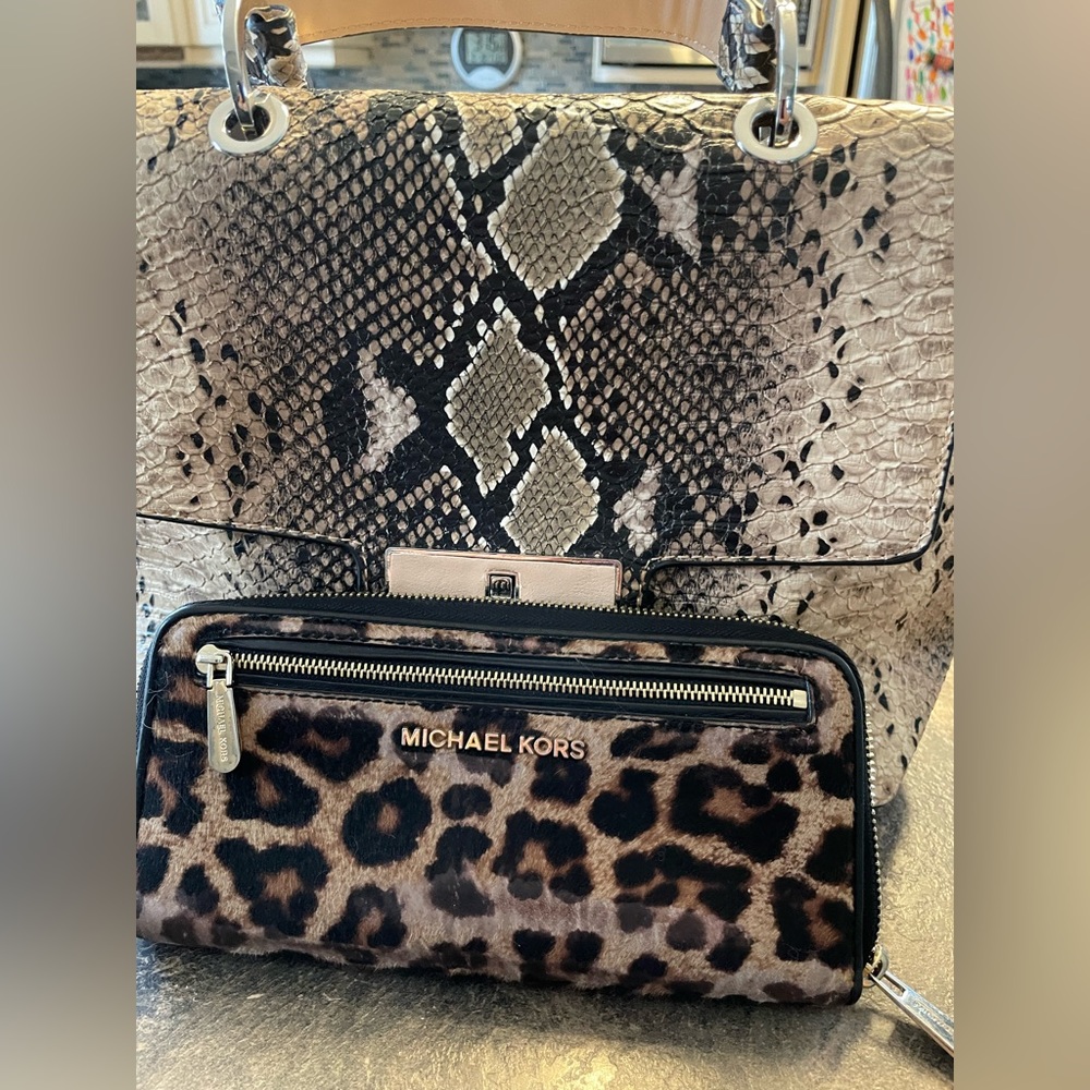 Michael Kors Purse